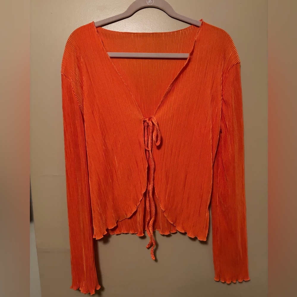 Women’s long sleeve top size medium